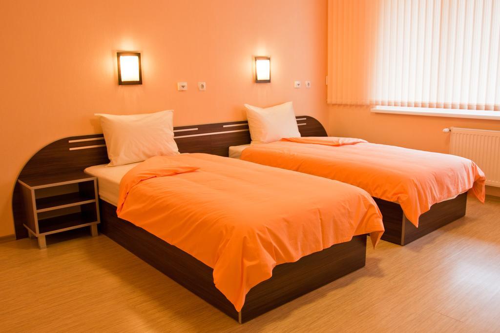Balneo Comlex Medica Narechen Hotel Narechenski Bani Exterior photo