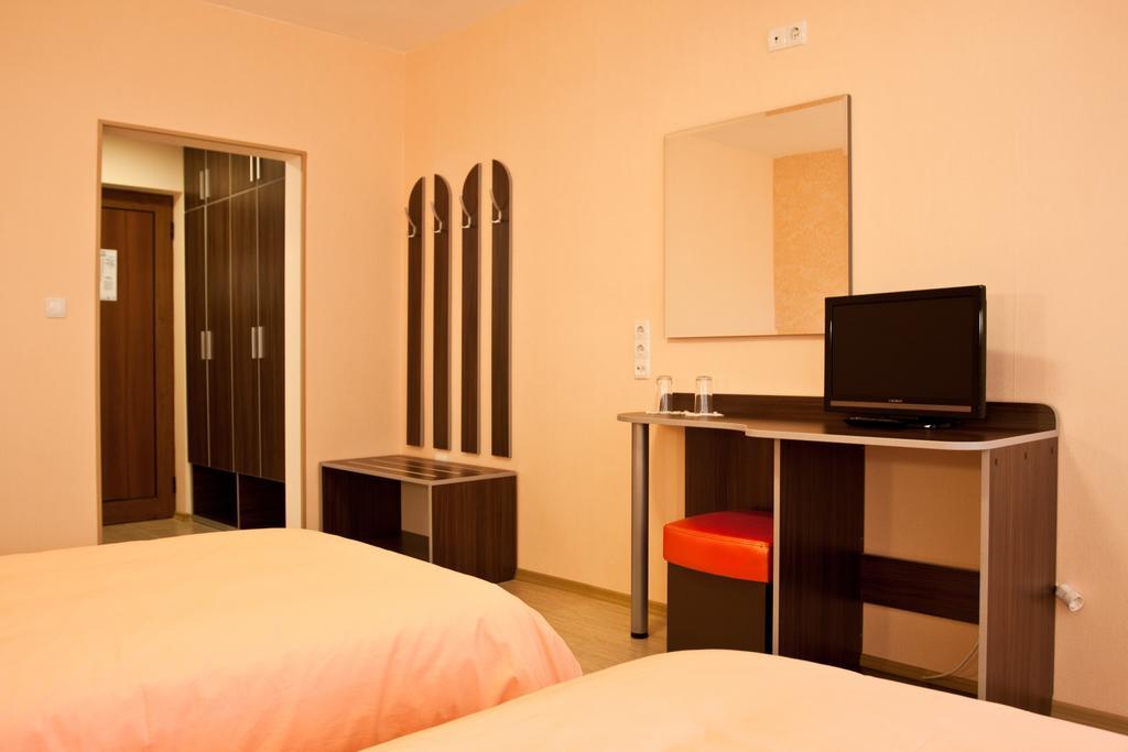 Balneo Comlex Medica Narechen Hotel Narechenski Bani Room photo